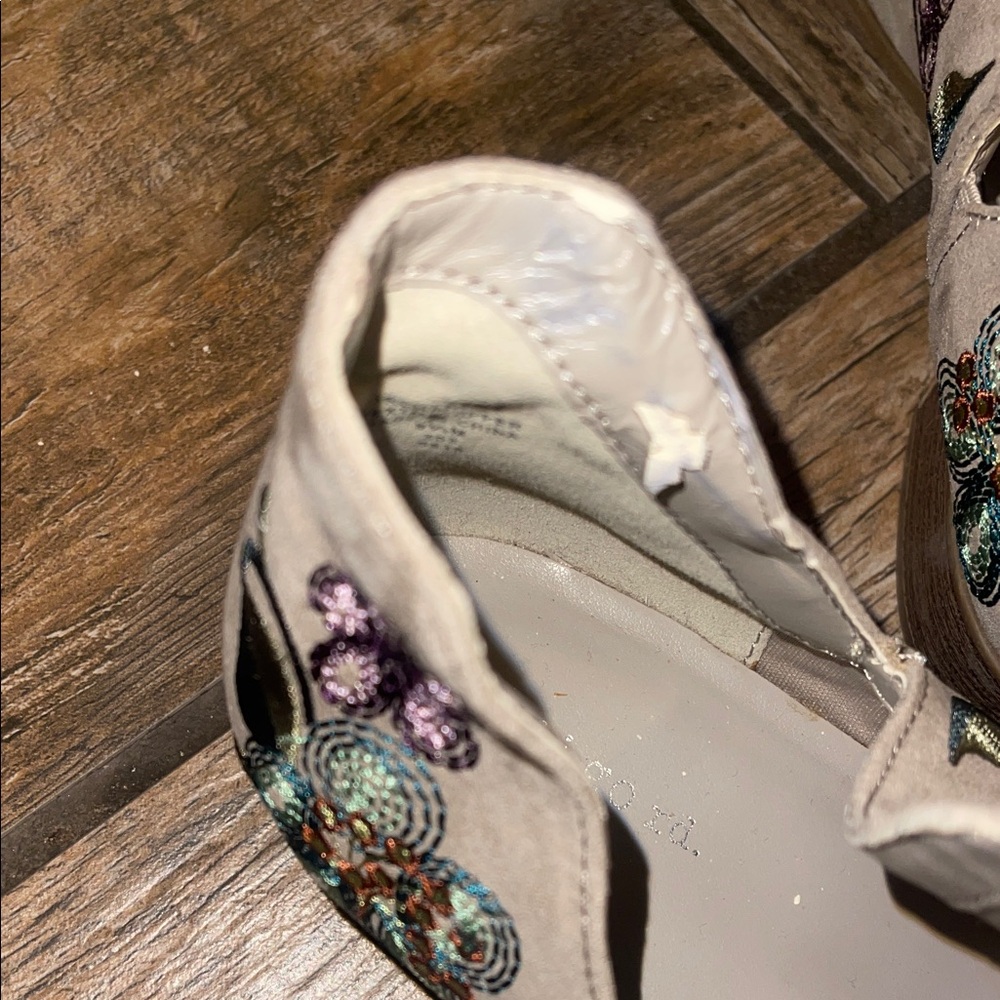 Embroidered Floral Ankle Boots 9 1/2 - Picture 5 of 9